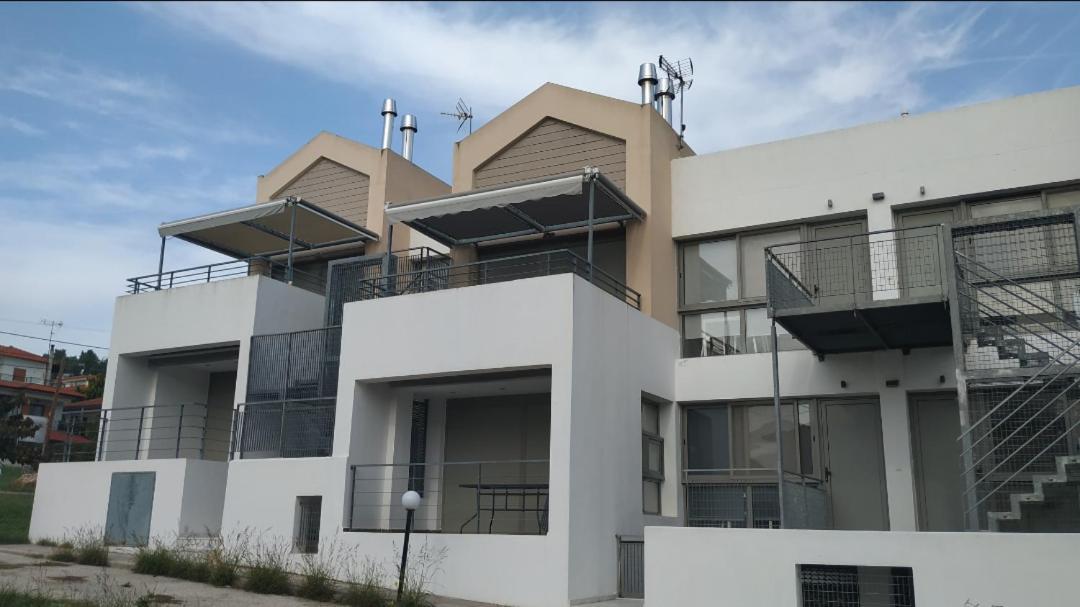 M.J.P. House Apartment Metamorfosi  Exterior photo
